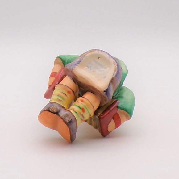 Hummel (Accordian Boy) Figurine "Let's Sing" - Picture 11 of 14